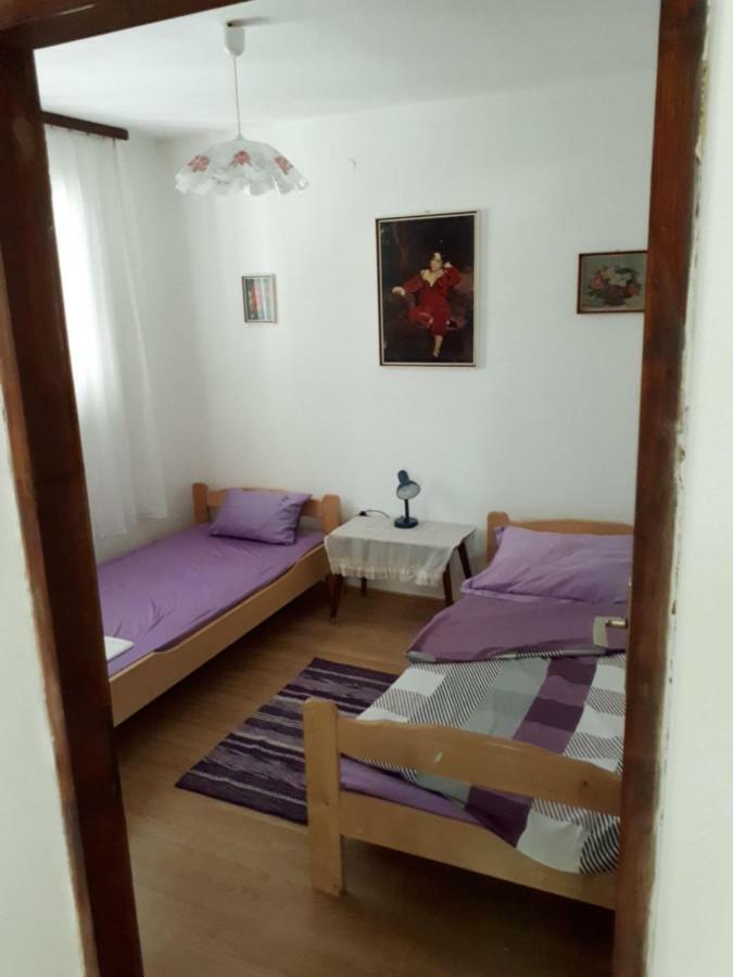 Apartman Fox Lägenhet Pirovac Exteriör bild